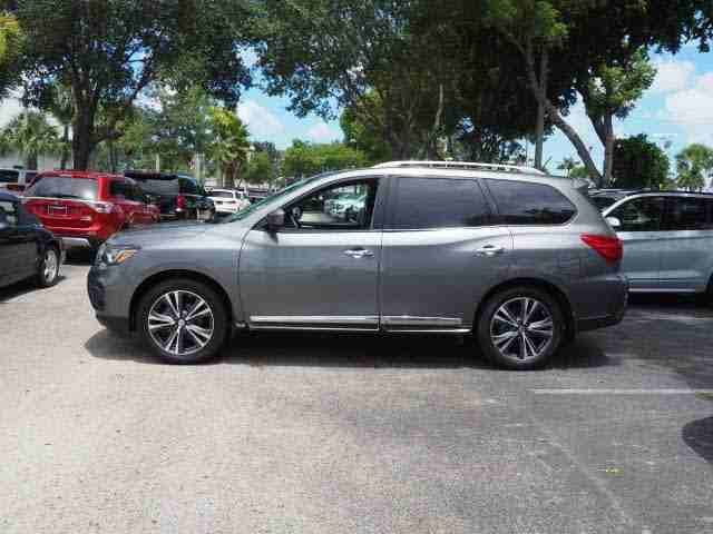 2017 Nissan Pathfinder Platinum for sale
Used 2017 Nissan Pathfinder Platinum
2017 Nissan Pathfinder Platinum , it is still very clean like new, it is GCC Specification , full option with perfect...