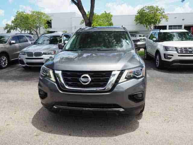 2017 Nissan Pathfinder Platinum for sale
Used 2017 Nissan Pathfinder Platinum
2017 Nissan Pathfinder Platinum , it is still very clean like new, it is GCC Specification , full option with perfect...