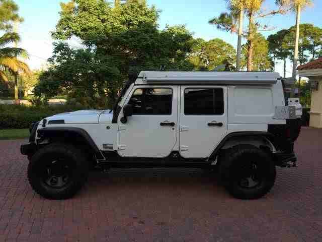 2013 Jeep Wrangler Unlimited Rubicon for sale , it is still very clean and neat, full option with perfect tires, no mechanical fault or accident record ( george_wilson014@hotmail.com )
