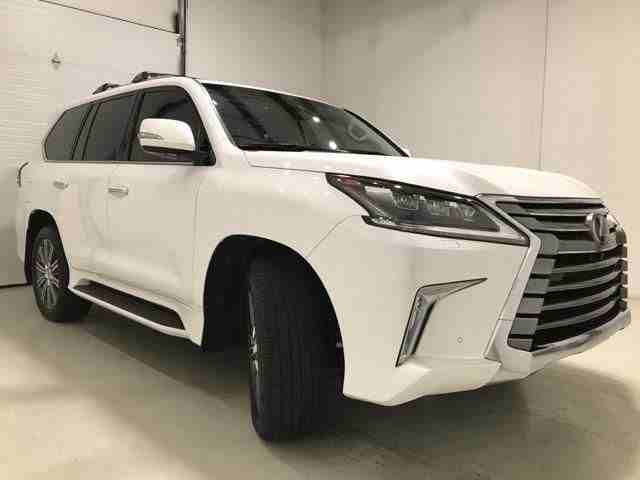 2017 Lexus LX 570
Offer Price €21,000 / AED 86,000.. for info WhatsApp+0033751101829
2017 Lexus LX 570 4WD 8-Speed Automatic , Cruise Control , Navigation System gulf spec, Full Options . Exc...