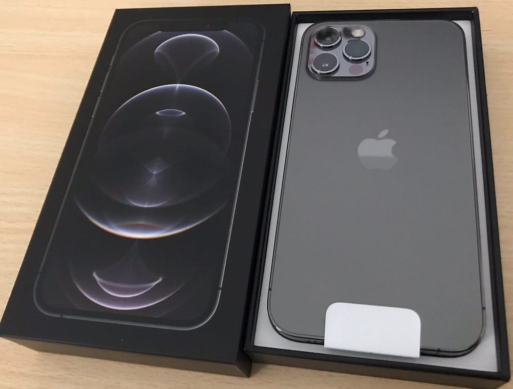 Apple iPhone 12 Pro 128GB cost $700USD, iPhone 12 Pro Max 128GB cost $750USD, iPhone 12 64GB cost $550USD, iPhone 11 Pro 64GB cost $500USD, iPhone 11 Pro Max 64GB cost $550USD , Whatsapp Chat : +...